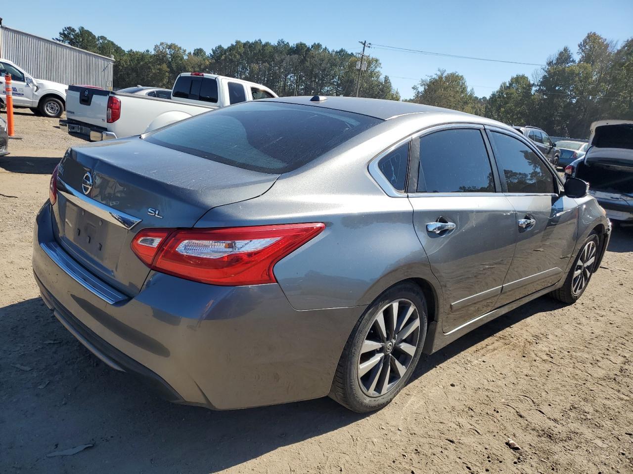 2016 NISSAN ALTIMA