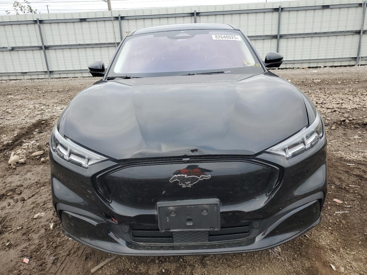 2021 FORD Mustang Mach-E