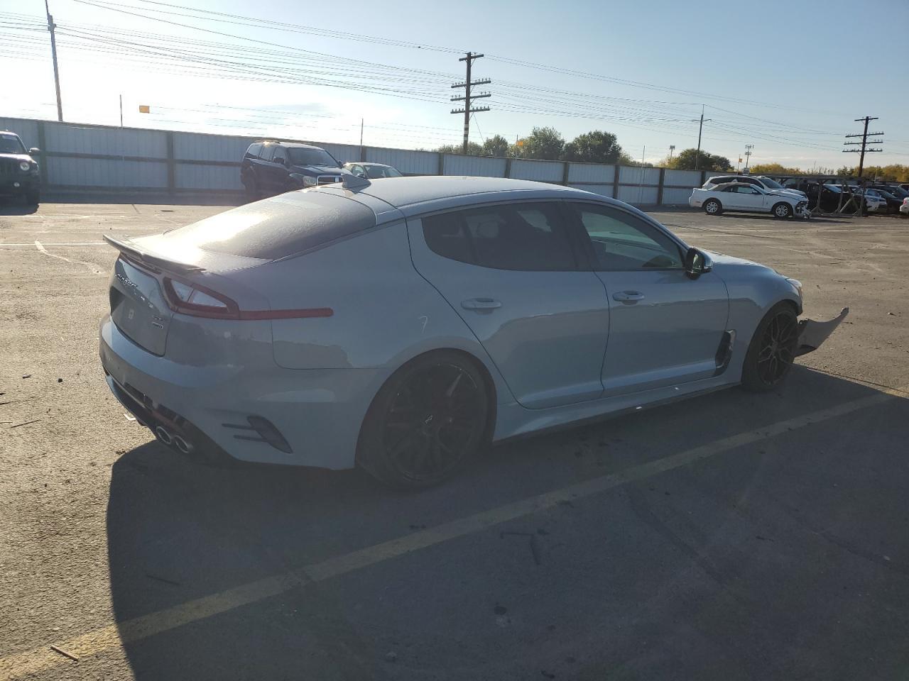 2021 KIA Stinger