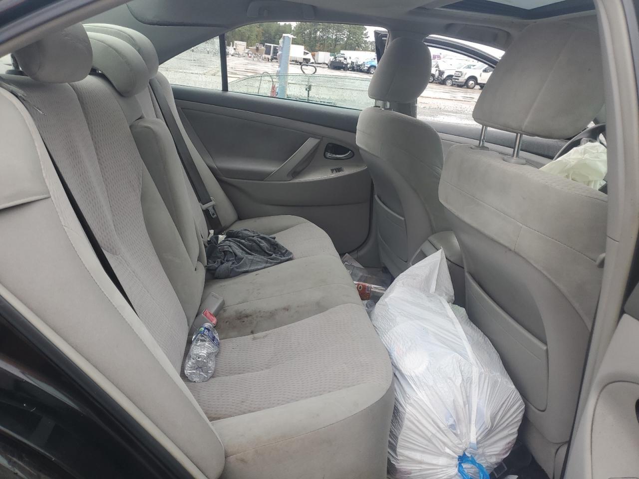 2010 TOYOTA CAMRY