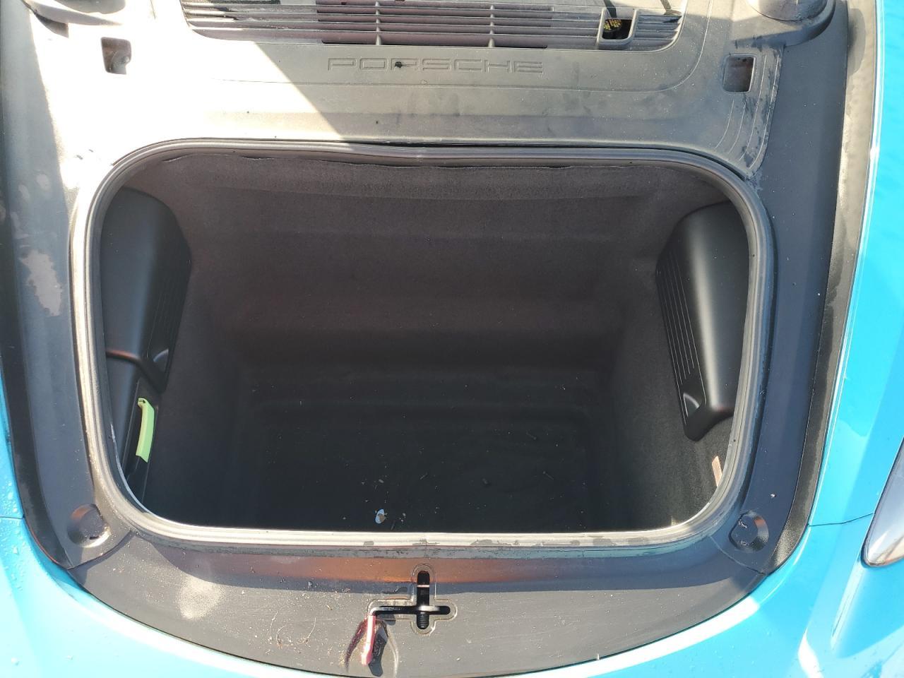 2018 PORSCHE Boxster