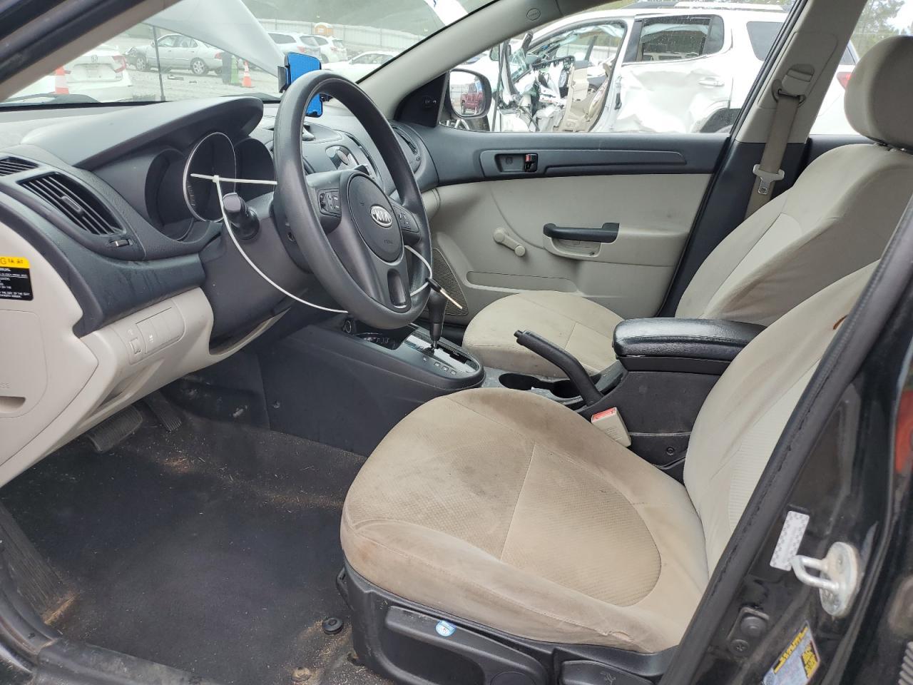 2010 KIA FORTE