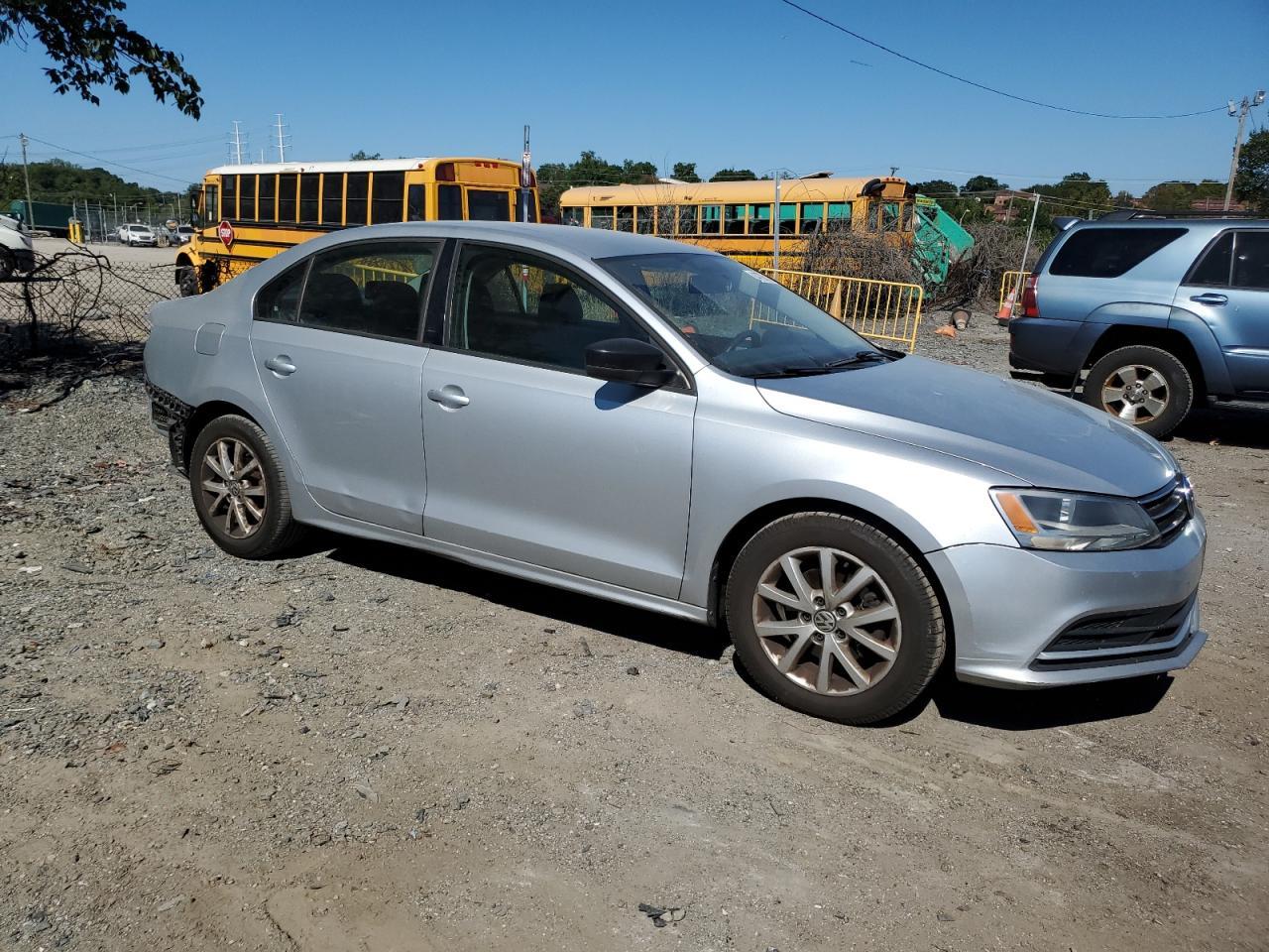 2015 VOLKSWAGEN JETTA