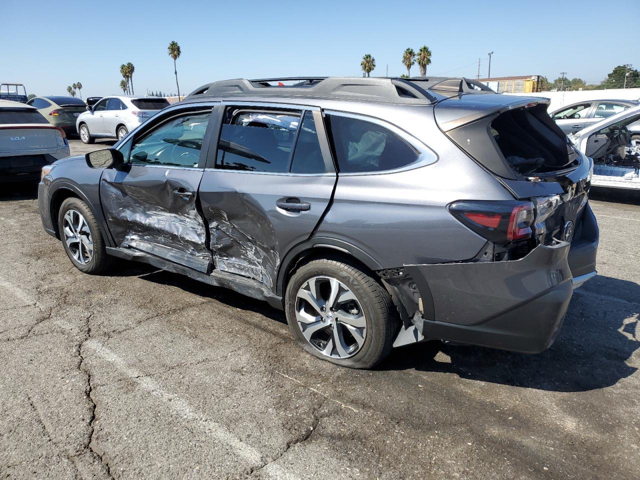 2022 SUBARU Outback
