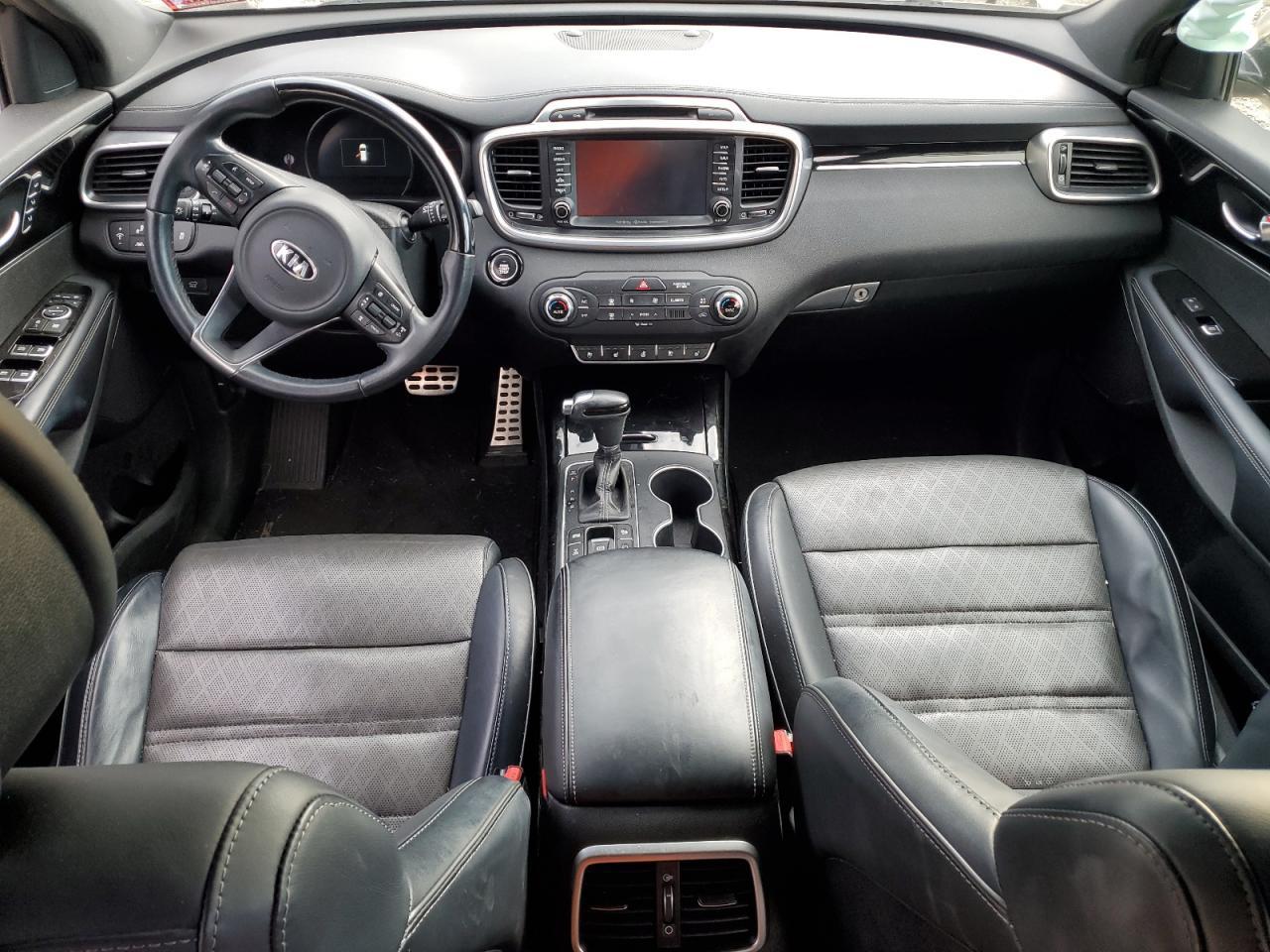 2016 KIA SORENTO