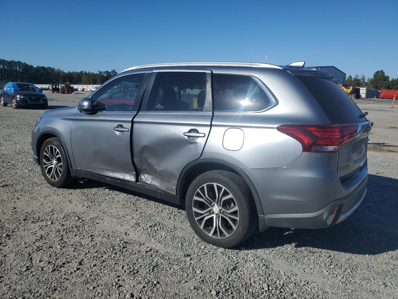 2017 MITSUBISHI outlander