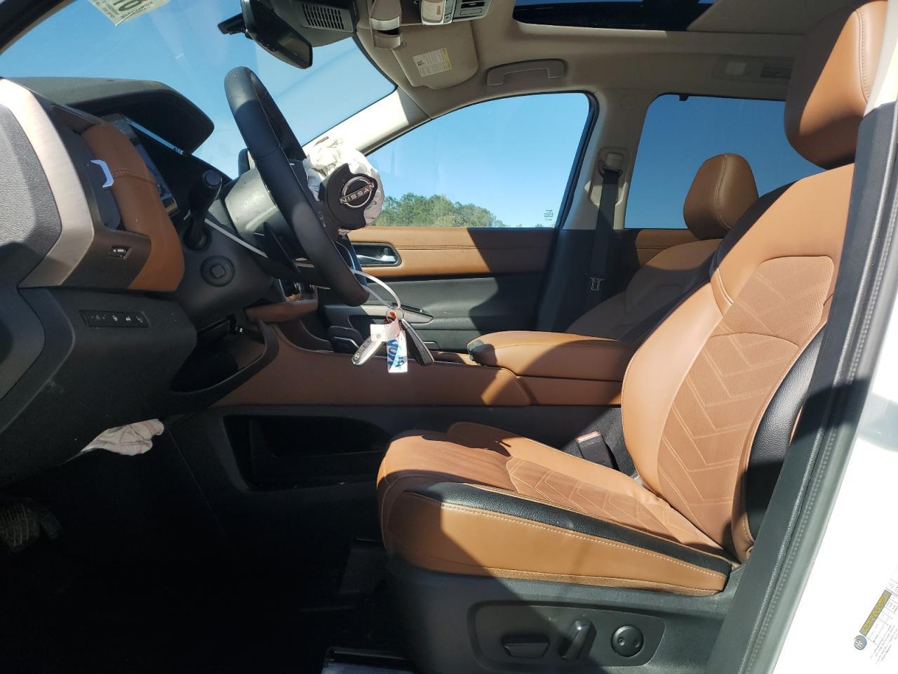 2024 NISSAN PATHFINDER