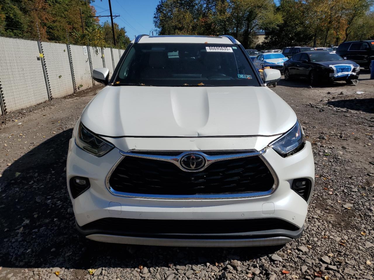 2021 TOYOTA HIGHLANDER