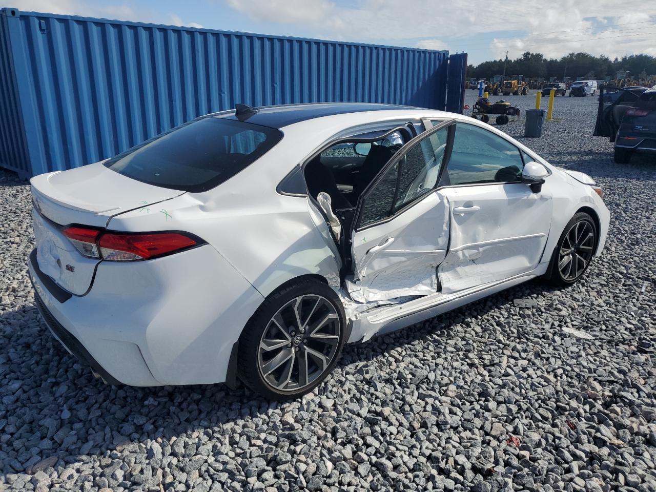 2022 TOYOTA COROLLA