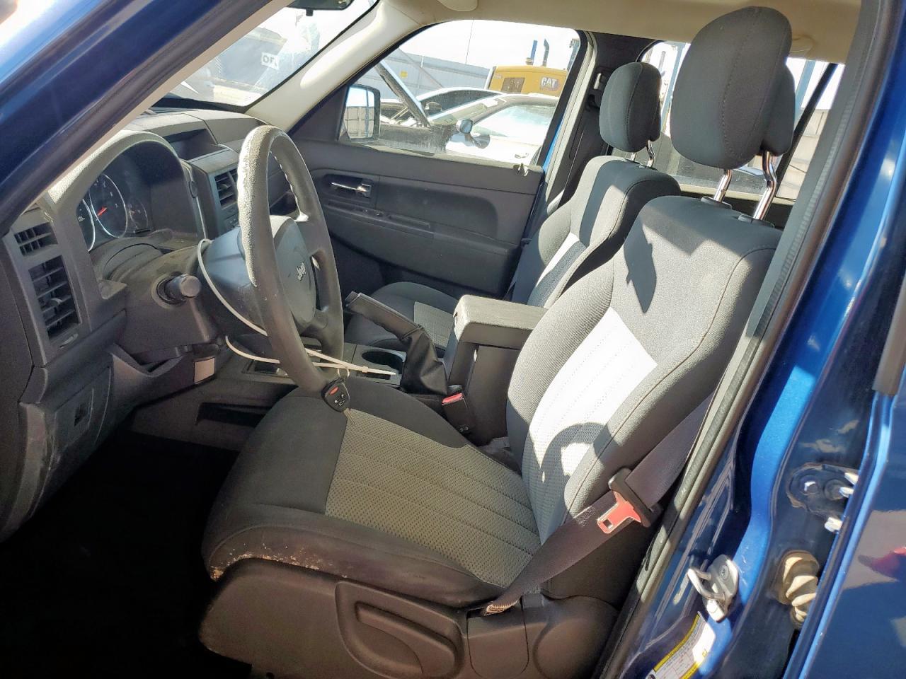 2010 JEEP Liberty
