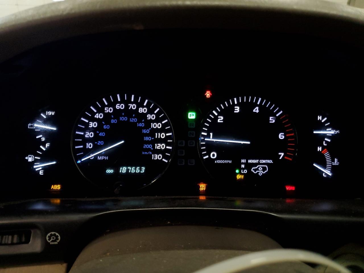 2004 LEXUS Lx 470