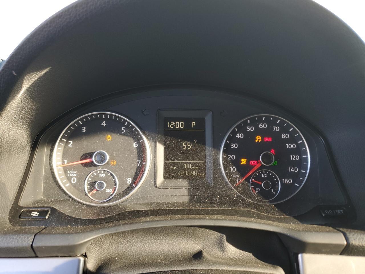 2010 VOLKSWAGEN JETTA