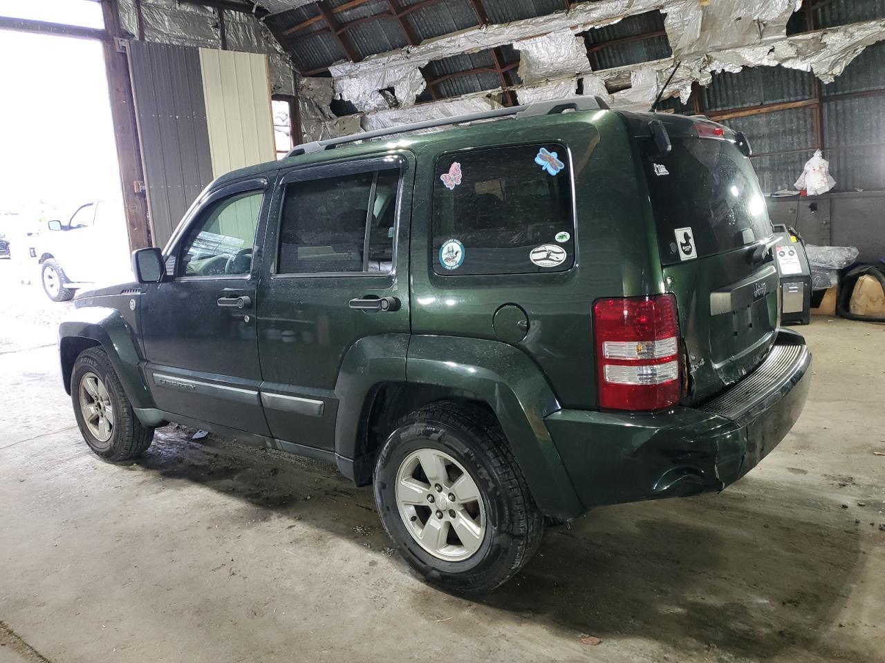 2011 JEEP Liberty