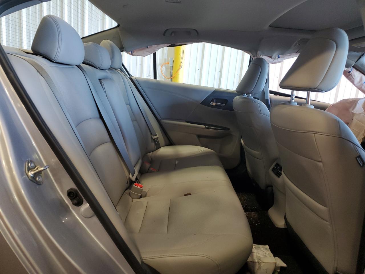 2017 HONDA ACCORD