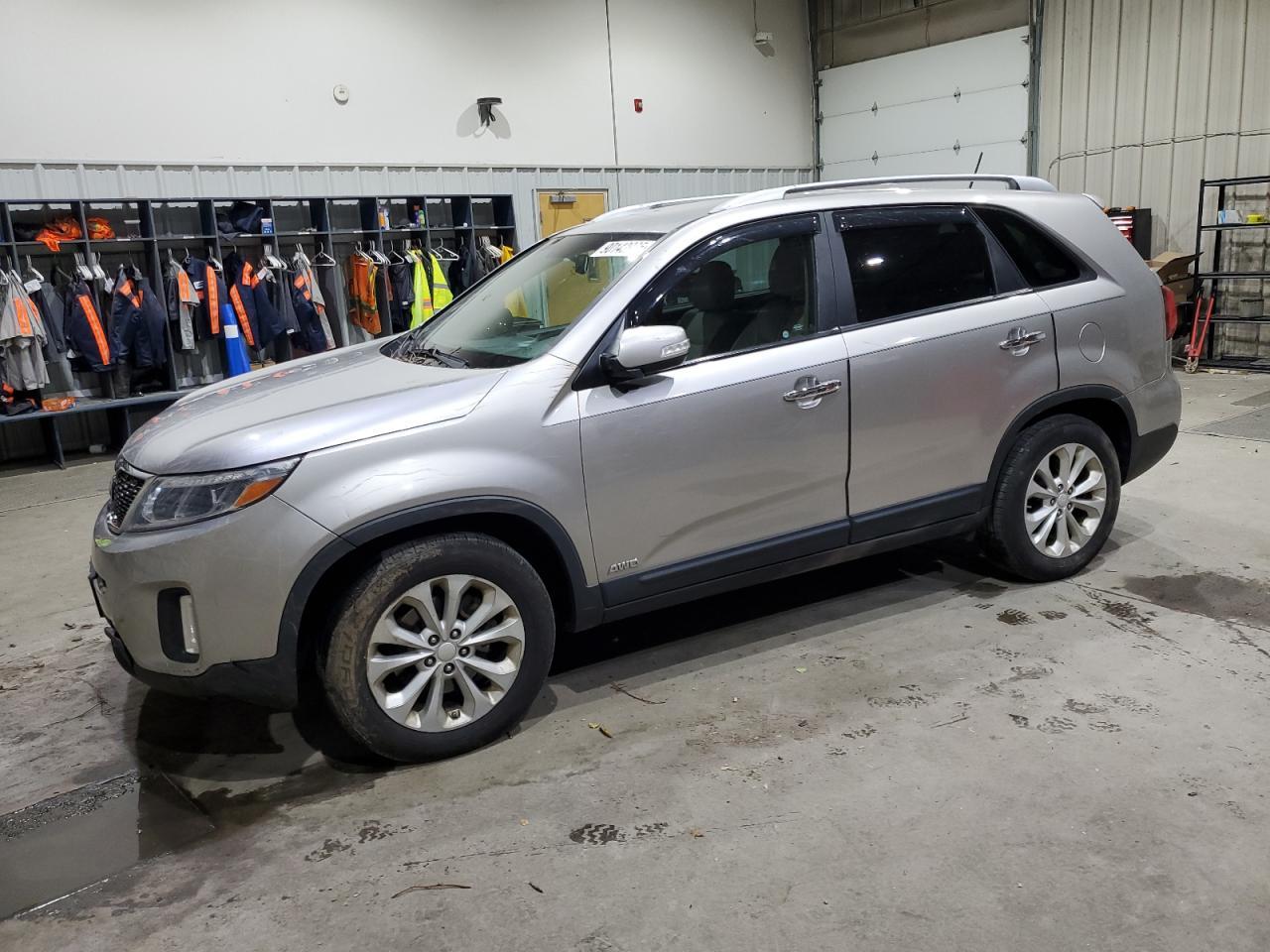 2014 KIA SORENTO