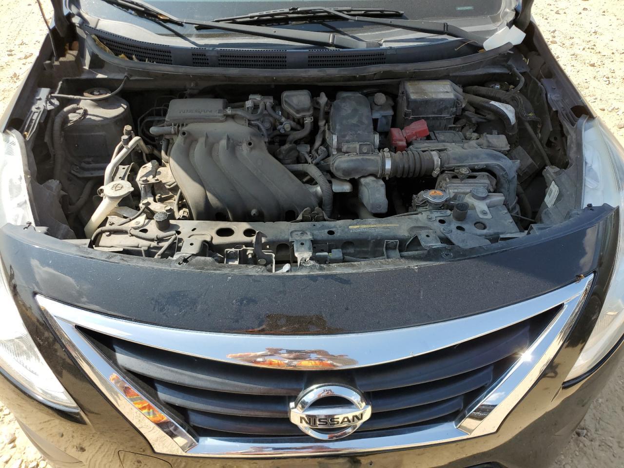 2016 NISSAN VERSA