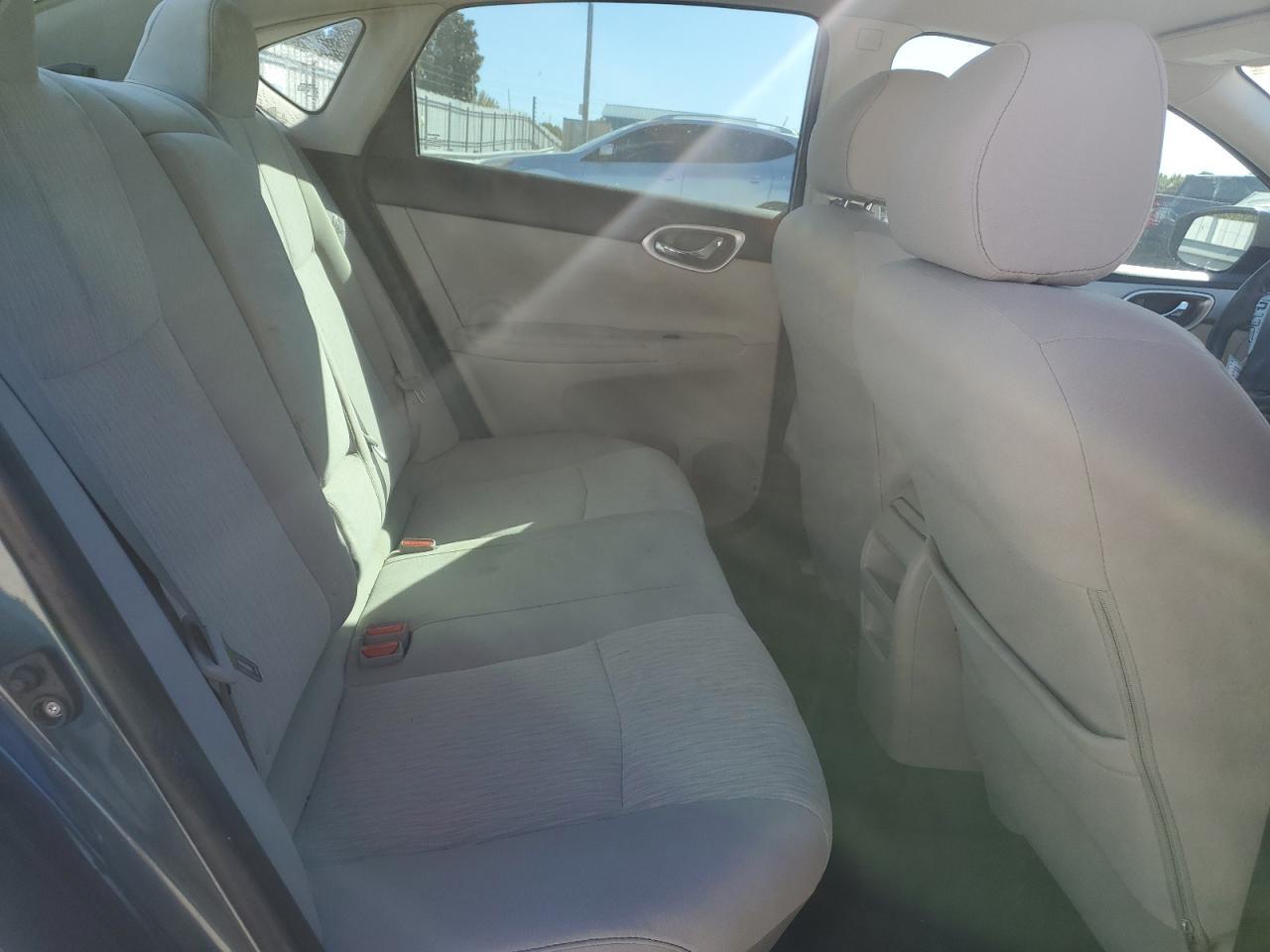 2015 NISSAN SENTRA