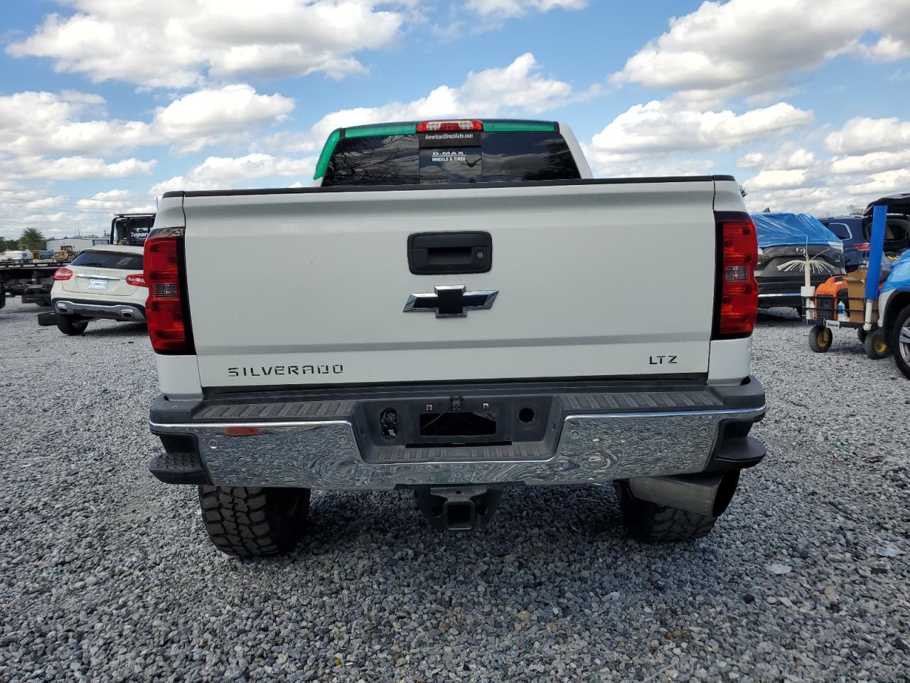 2015 CHEVROLET Silverado 2500