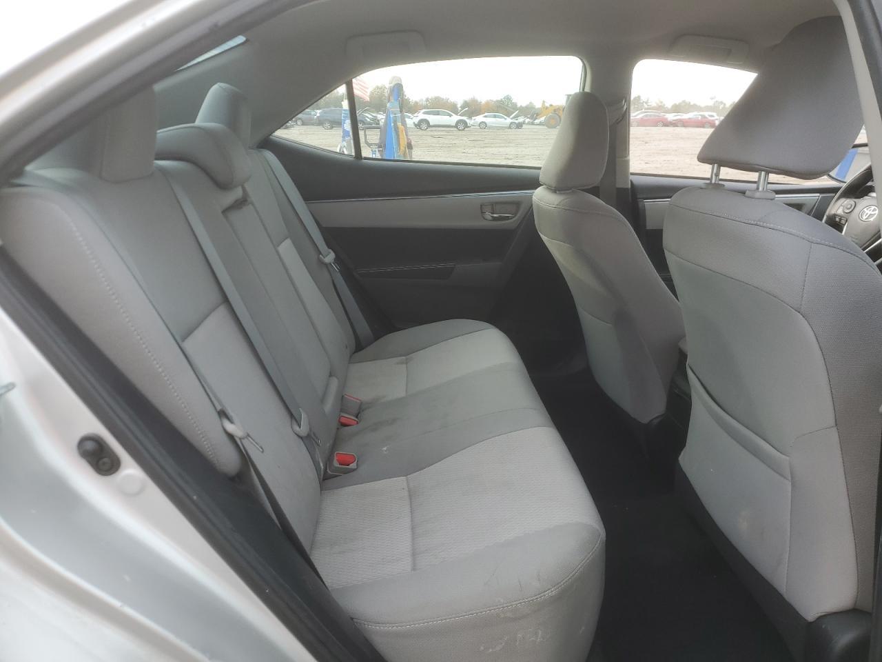 2015 TOYOTA COROLLA