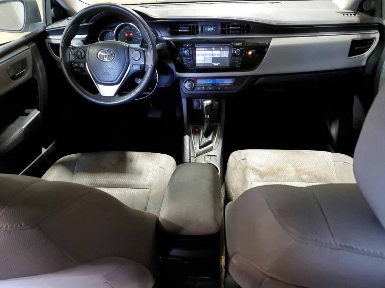 2015 TOYOTA COROLLA