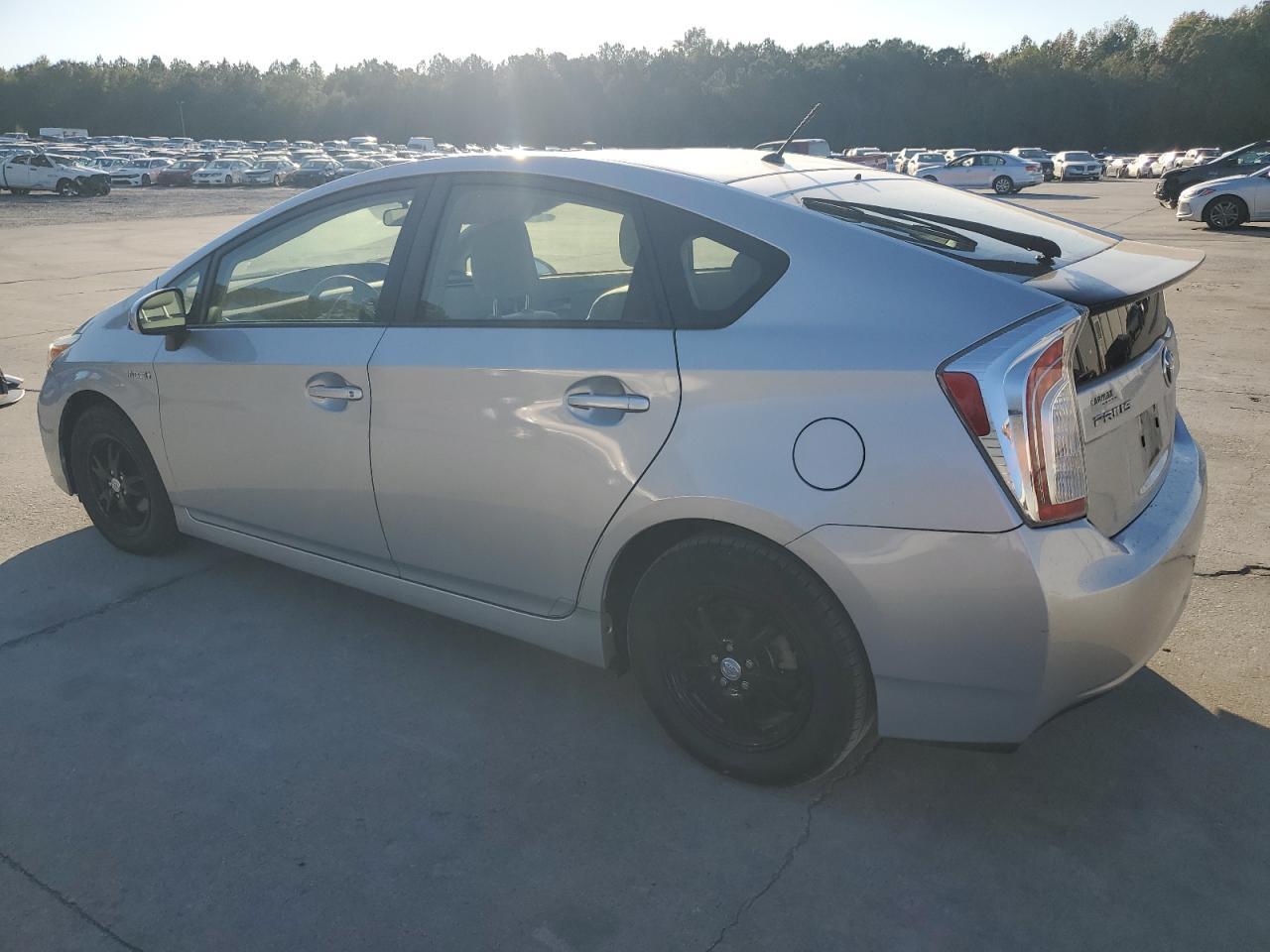 2015 TOYOTA PRIUS