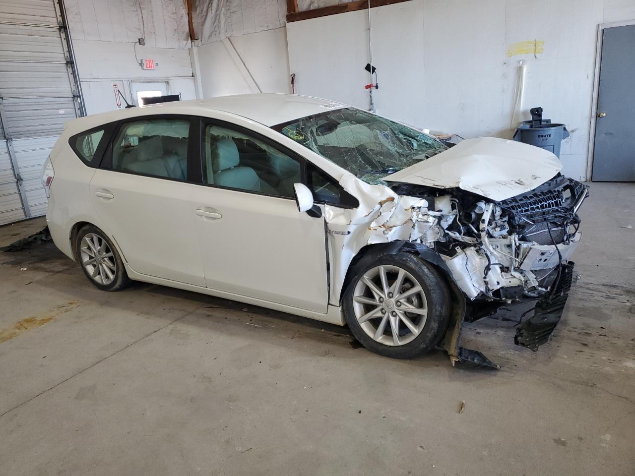 2012 TOYOTA PRIUS V