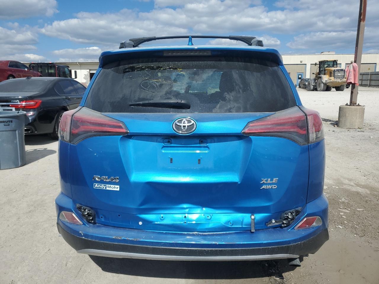 2018 TOYOTA RAV4