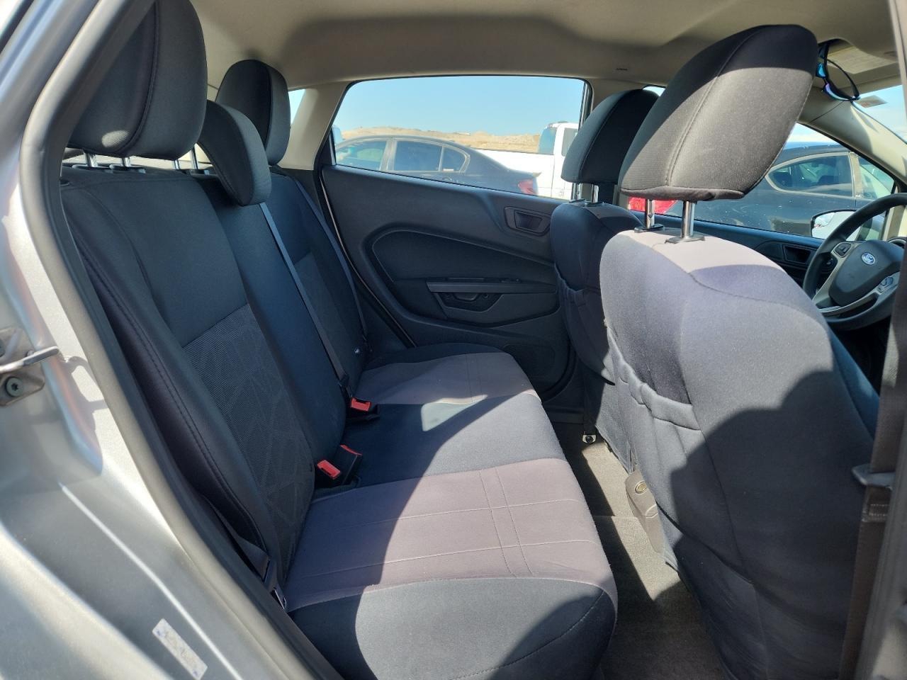 2012 FORD Fiesta