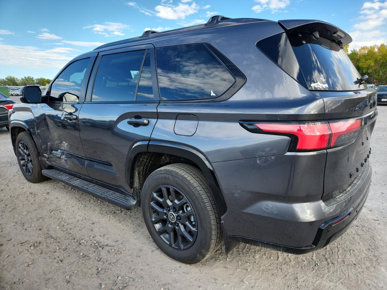 2024 TOYOTA Sequoia