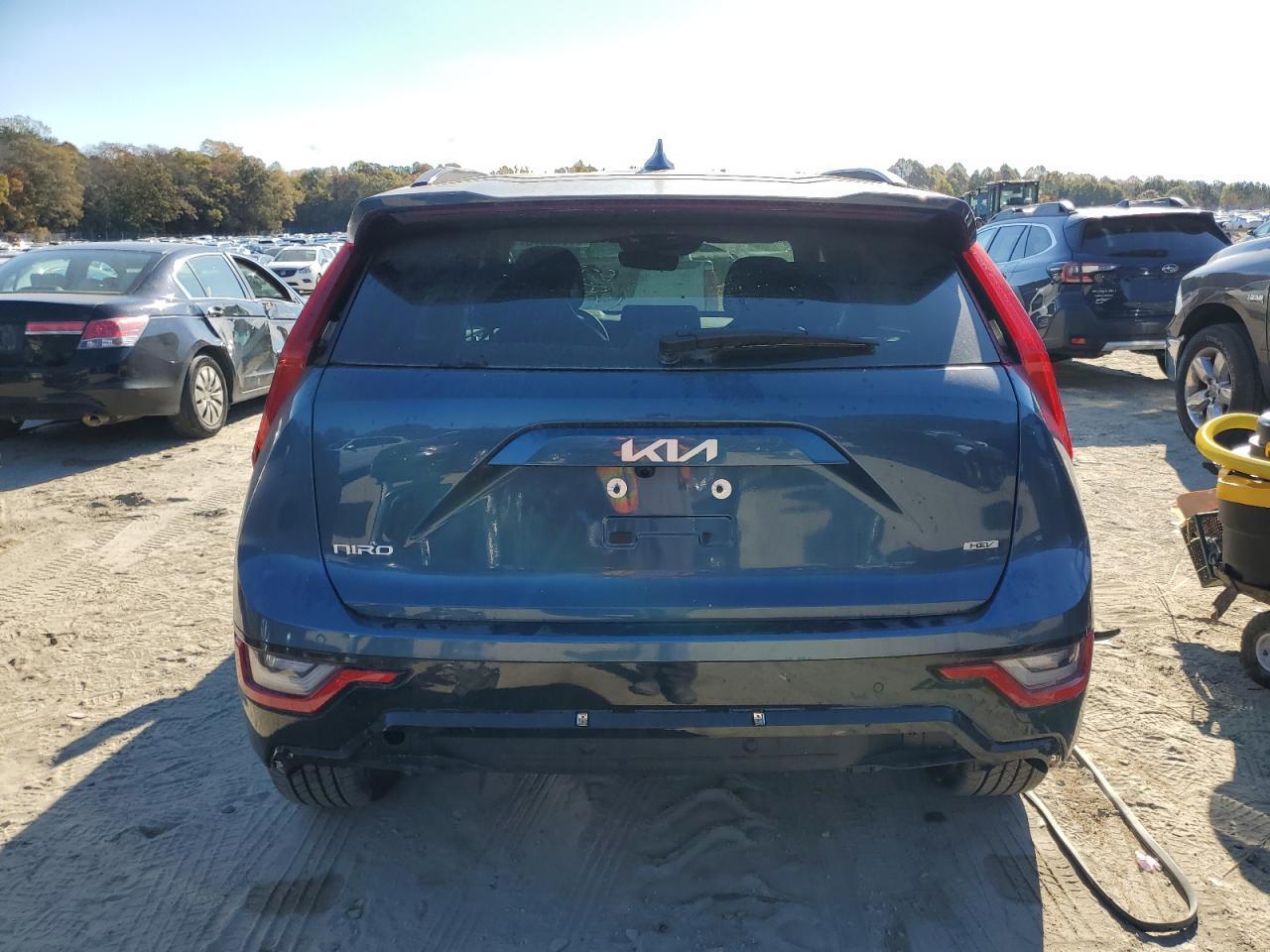 2025 KIA Niro