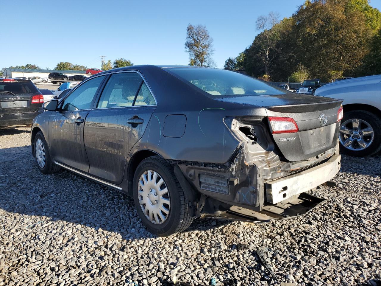 2013 TOYOTA CAMRY