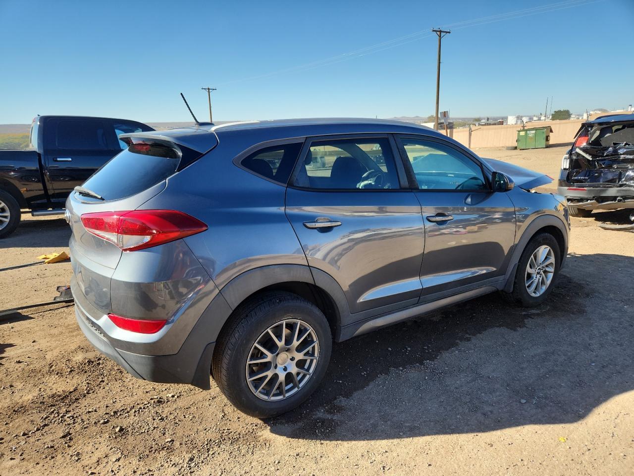 2016 HYUNDAI TUCSON