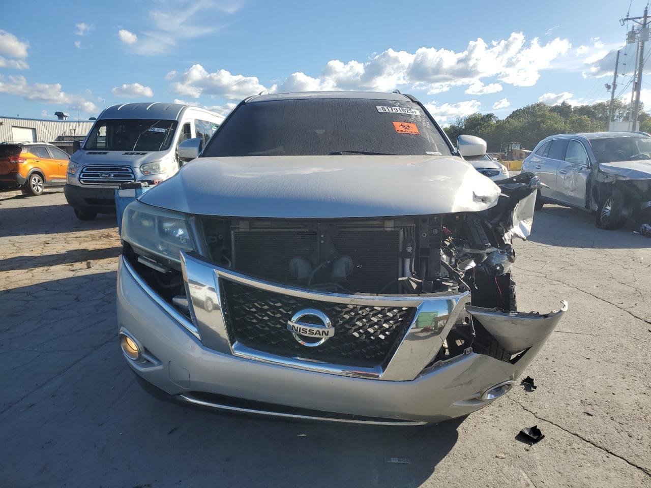 2013 NISSAN PATHFINDER