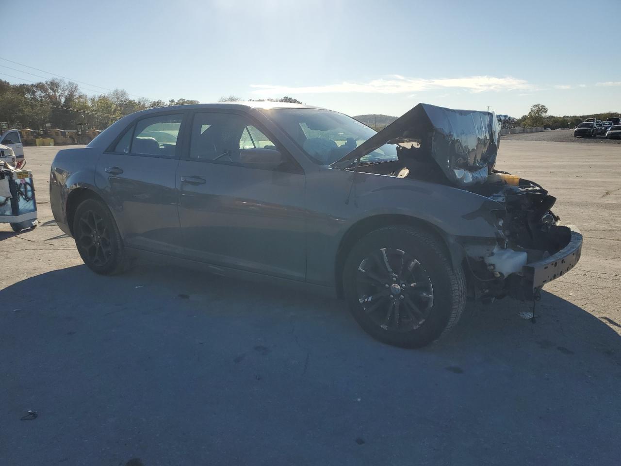 2019 CHRYSLER 300