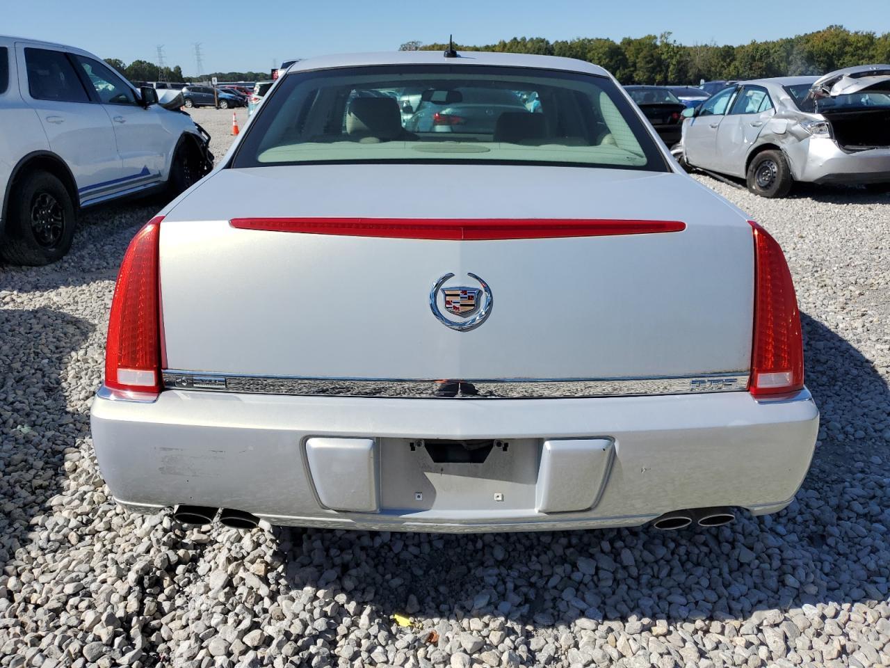 2006 CADILLAC DTS
