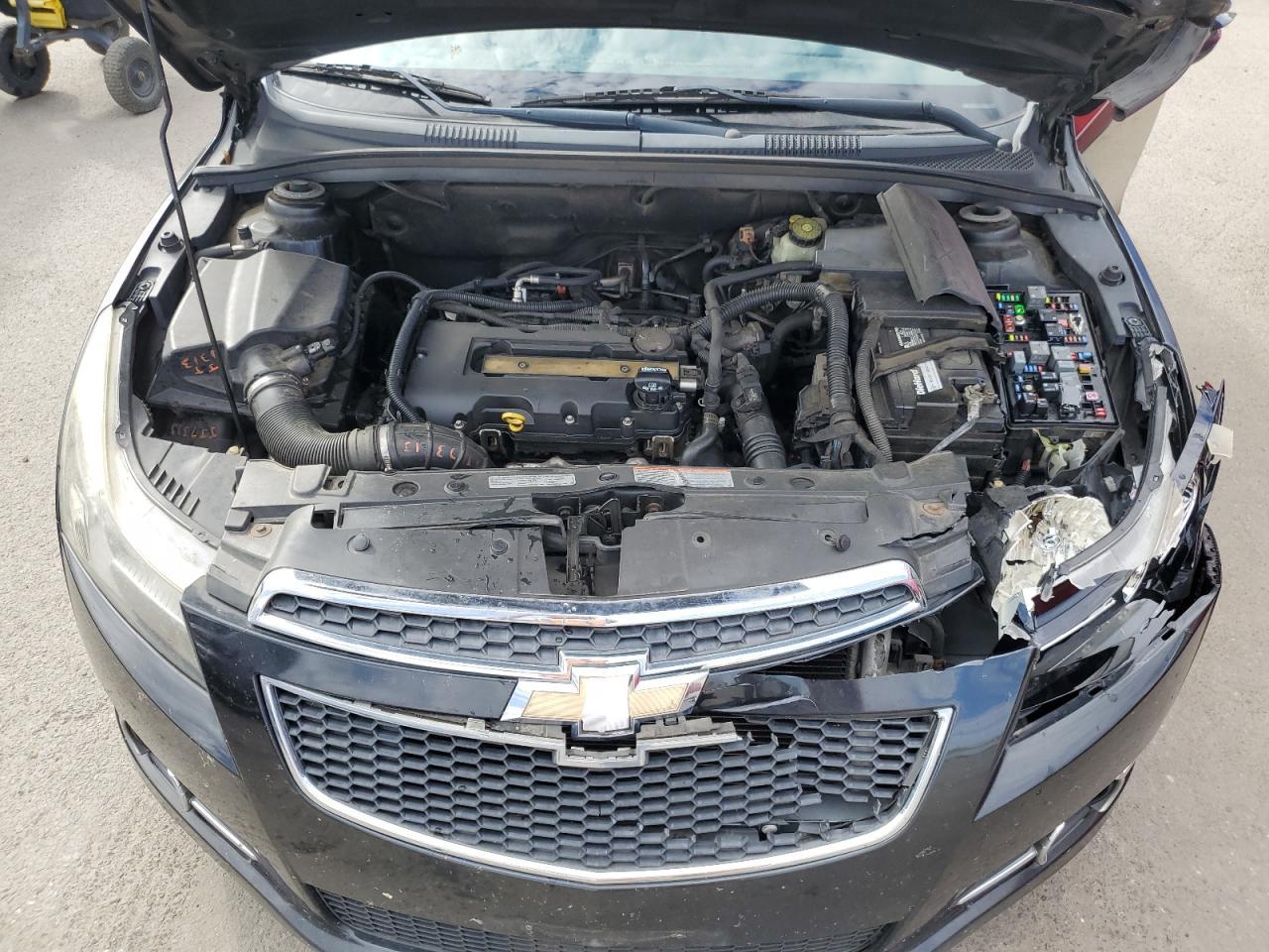 2011 CHEVROLET CRUZE
