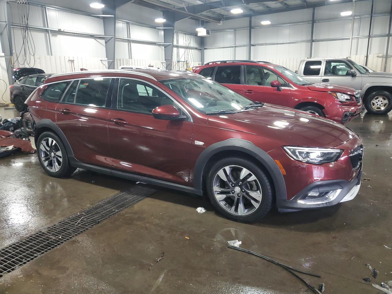 2018 BUICK Regal TourX