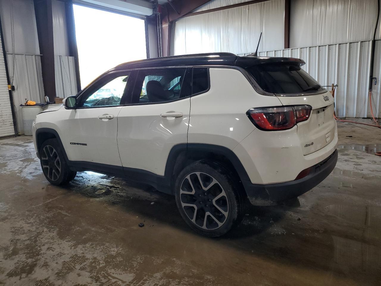 2017 JEEP Compass
