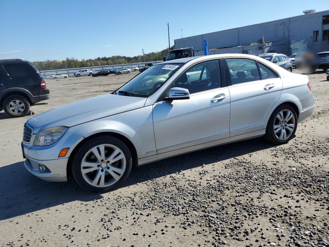 2011 MERCEDES-BENZ C-CLASS