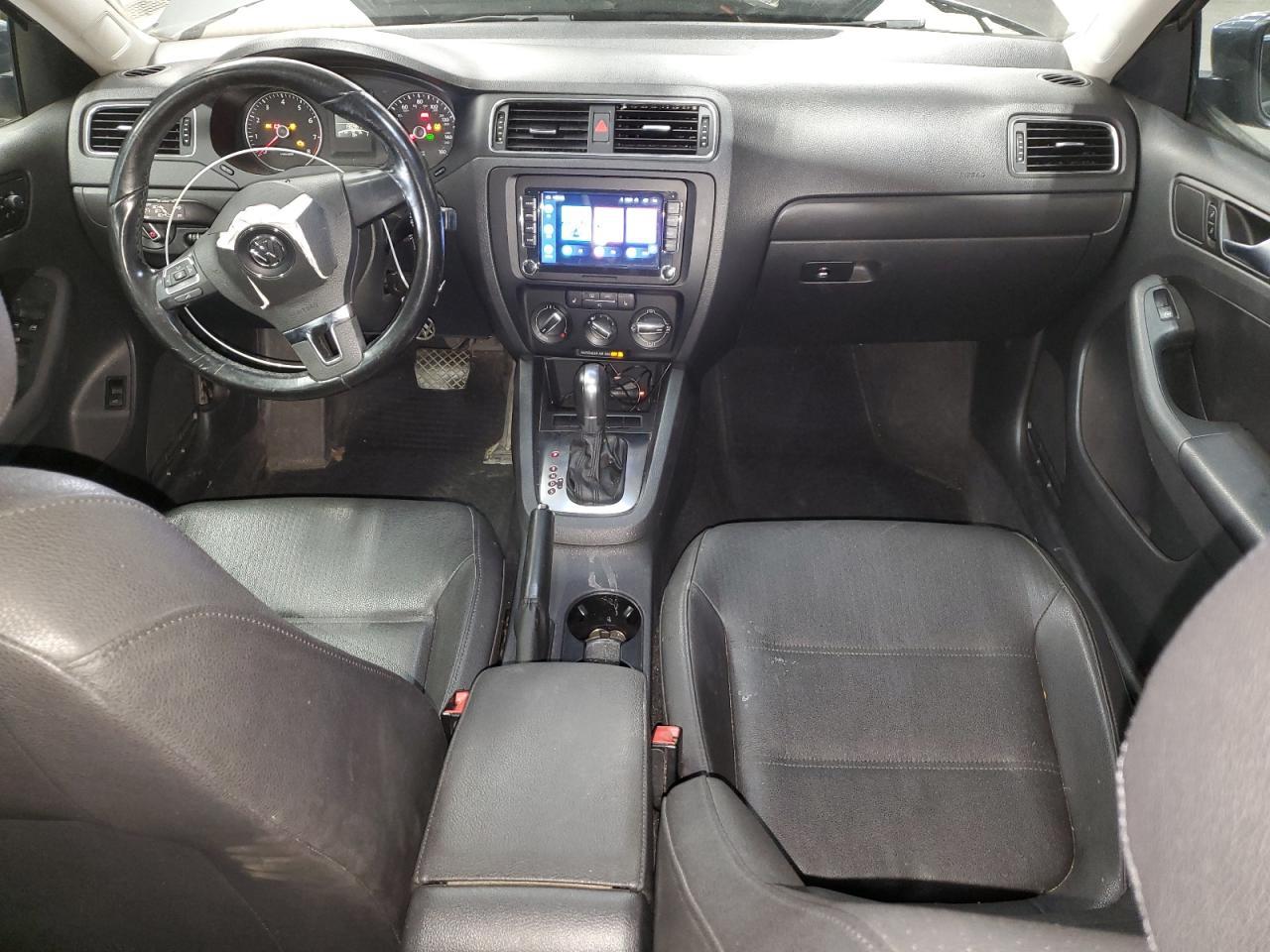 2012 VOLKSWAGEN JETTA