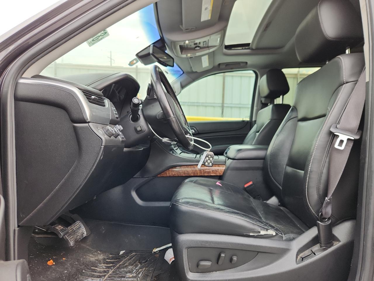 2015 CHEVROLET Suburban