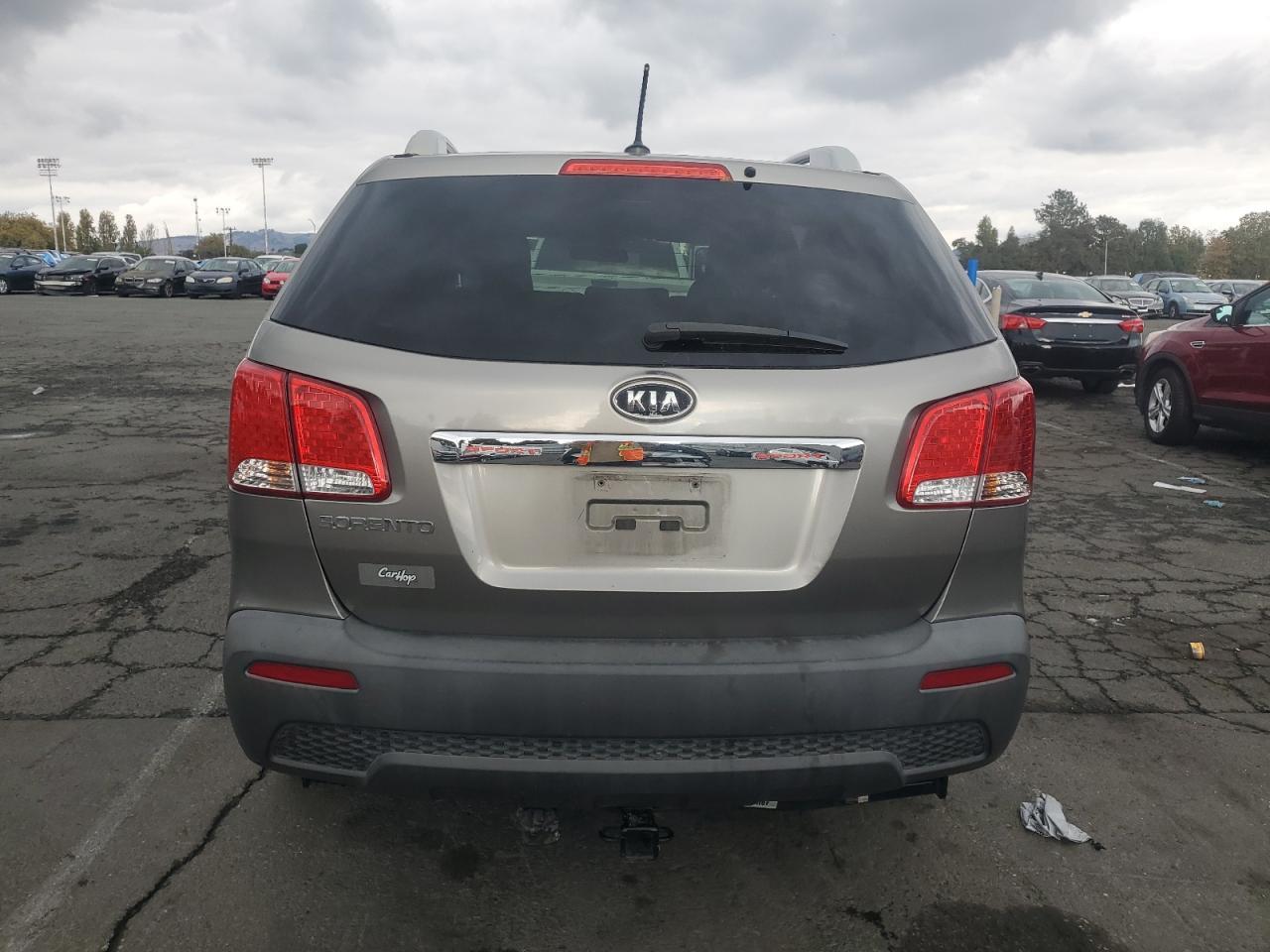 2011 KIA SORENTO