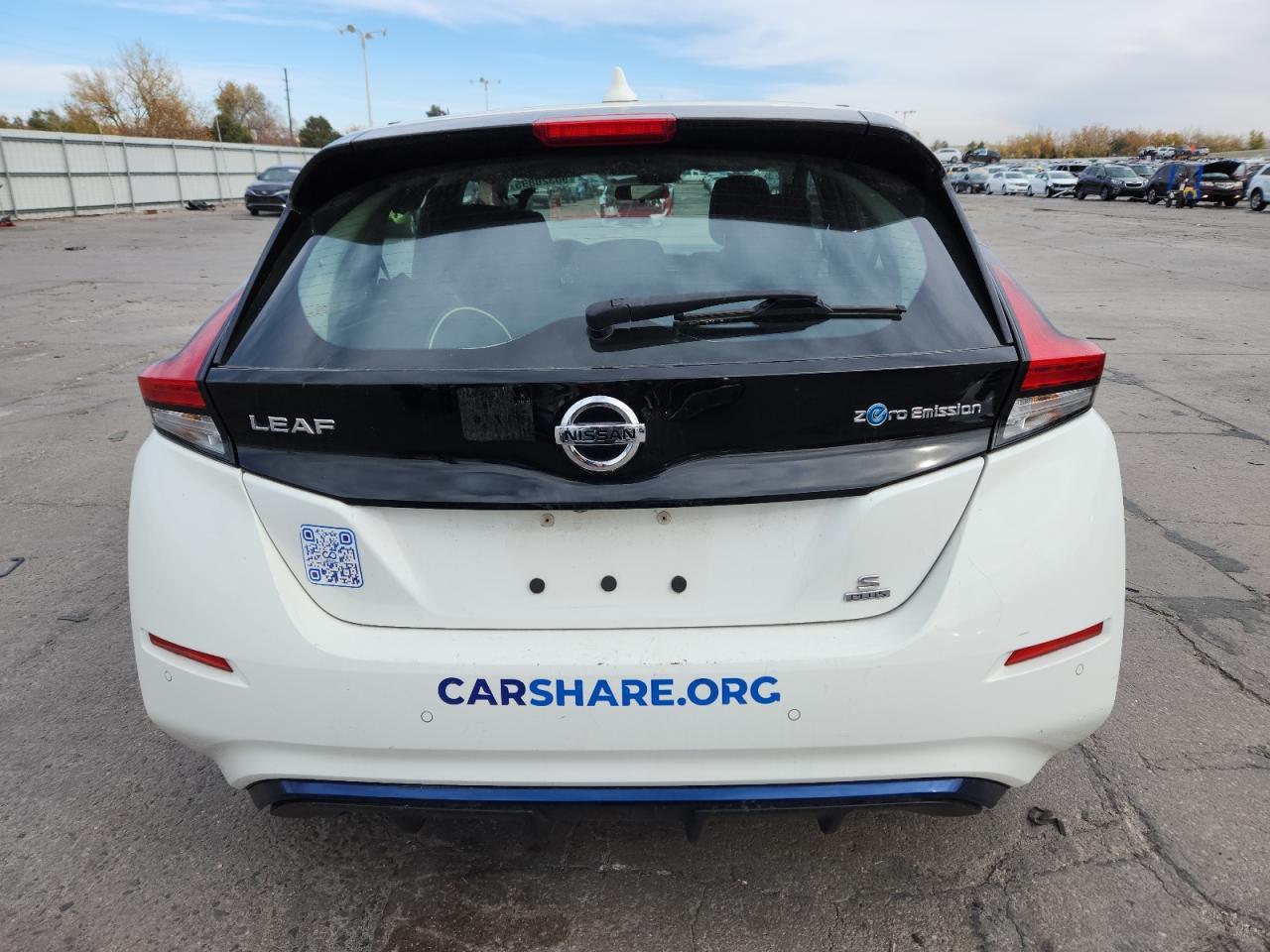 2021 NISSAN LEAF