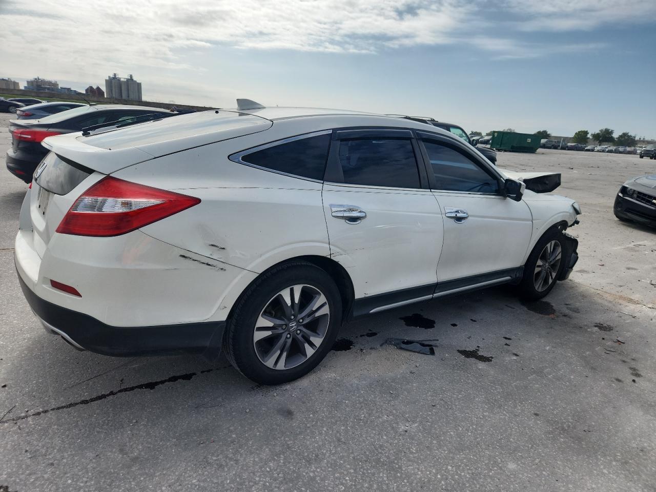 2015 HONDA Crosstour