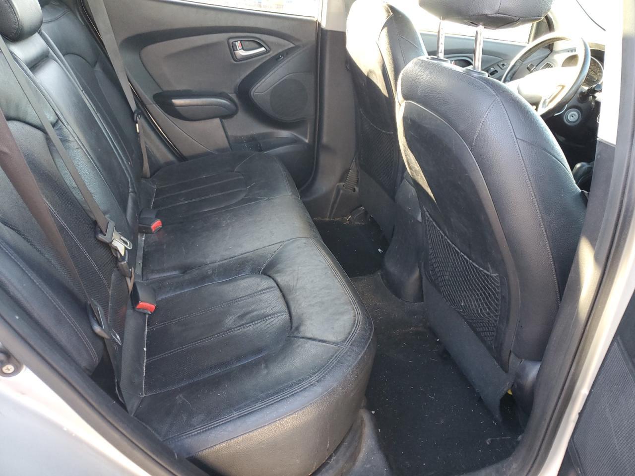 2012 HYUNDAI TUCSON