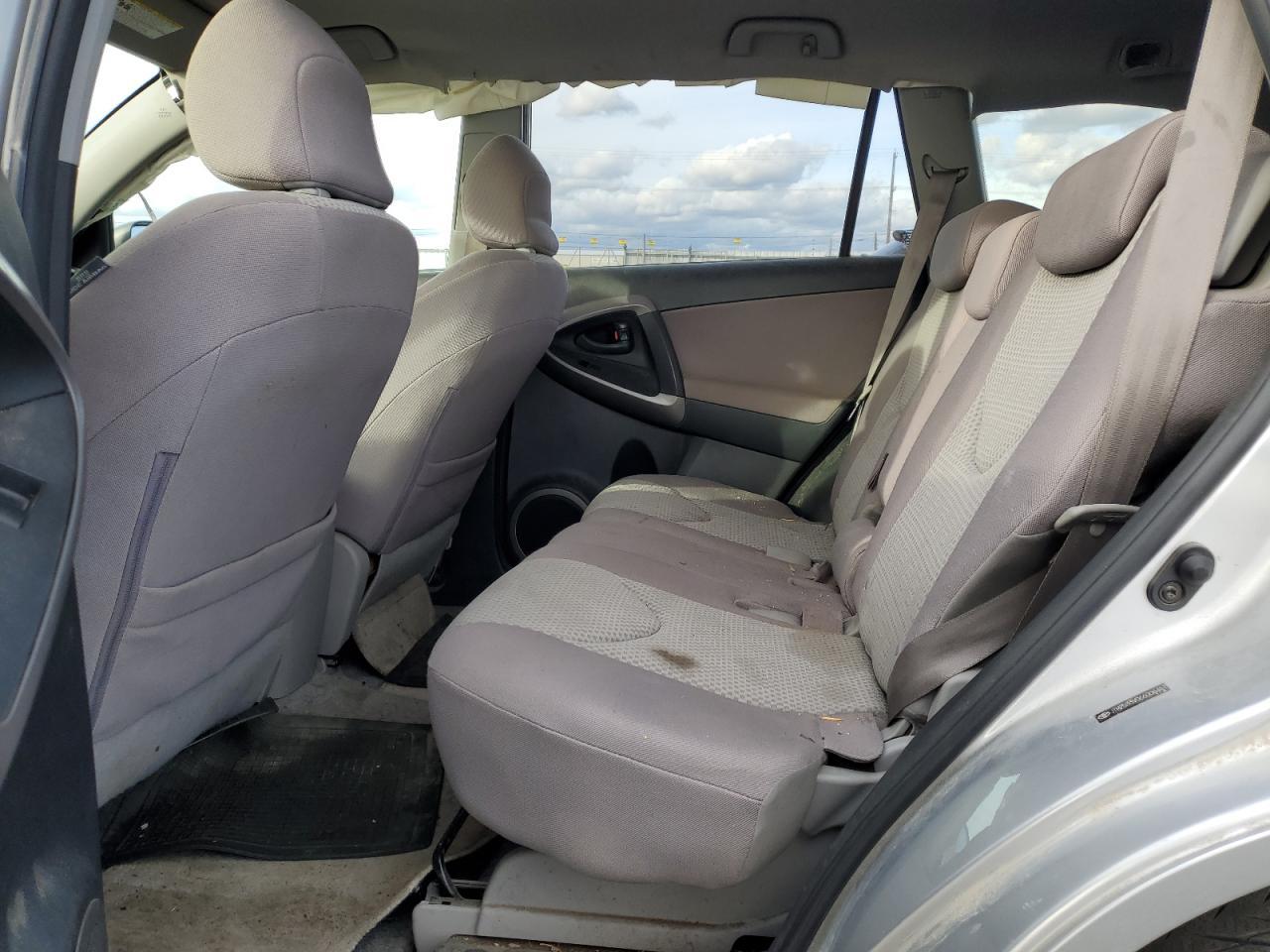 2006 TOYOTA RAV4