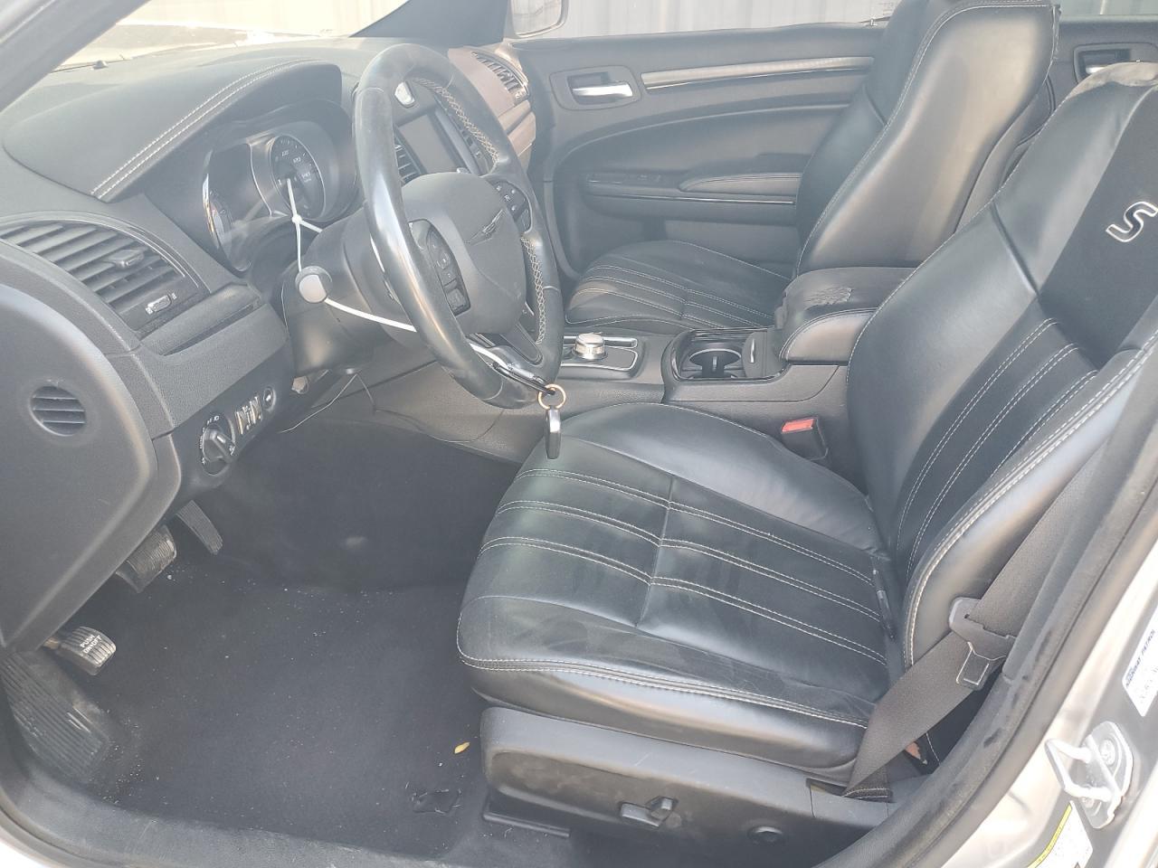 2016 CHRYSLER 300