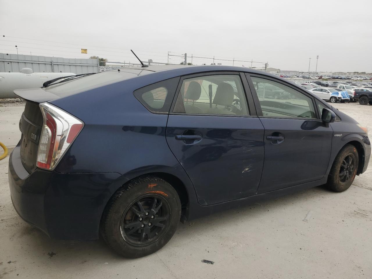 2015 TOYOTA PRIUS
