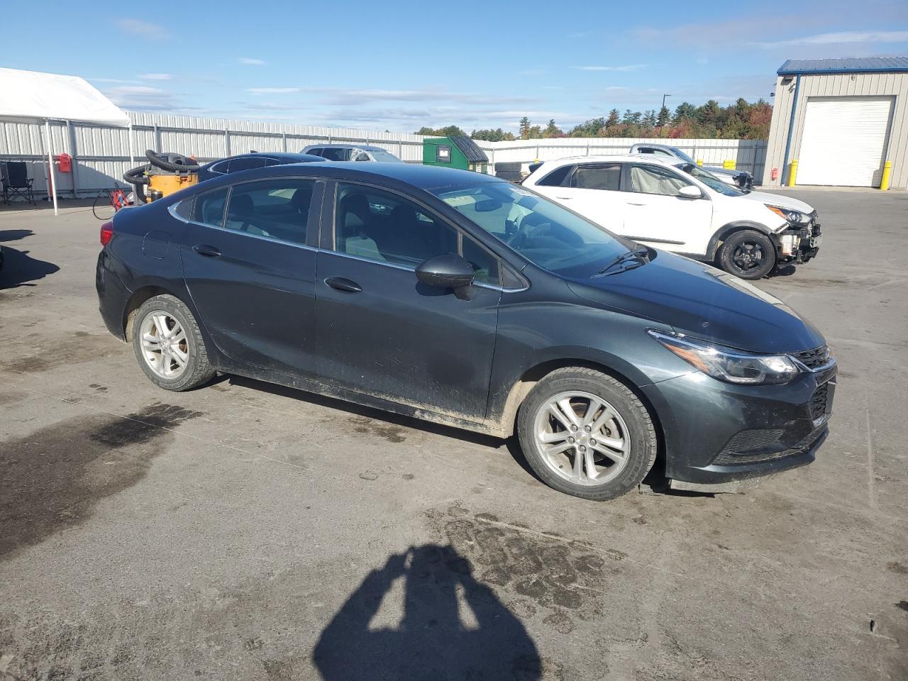 2018 CHEVROLET CRUZE