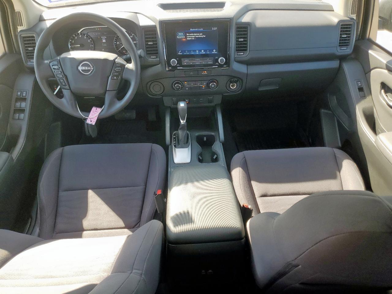 2022 NISSAN Frontier